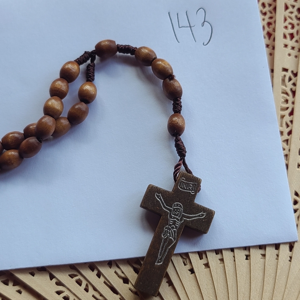 Catholic Rosary Necklace Wooden - Picture 12 of 12